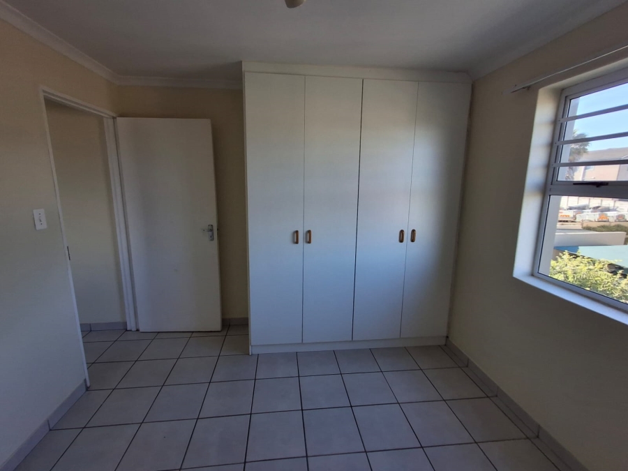 To Let 2 Bedroom Property for Rent in Vredekloof Western Cape